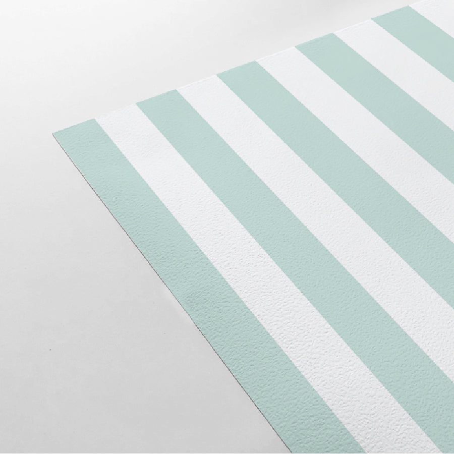 【Stripe-M-06 / ストライプ柄ライトグリーン】 貼ってはがせるシール壁紙